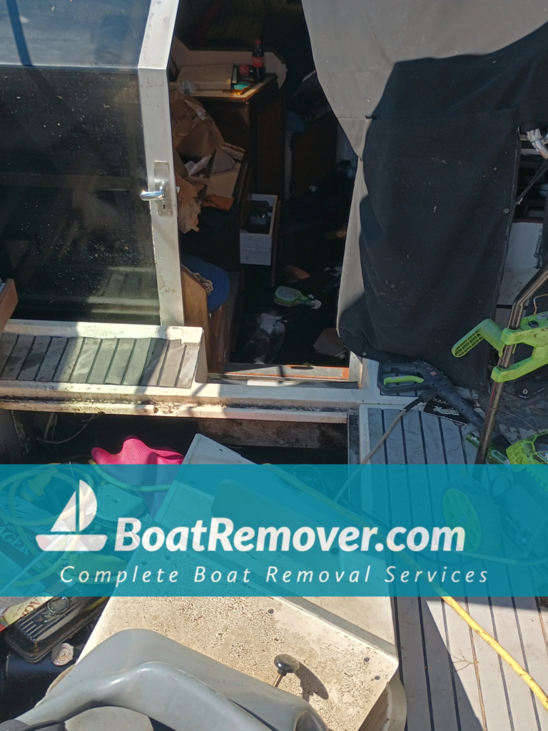 Junk Boat Tow Haul and Disposal in Pompano Beach Florida