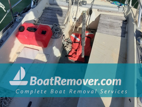 Boat Removal Stern - Aft of 30ft Sailboat