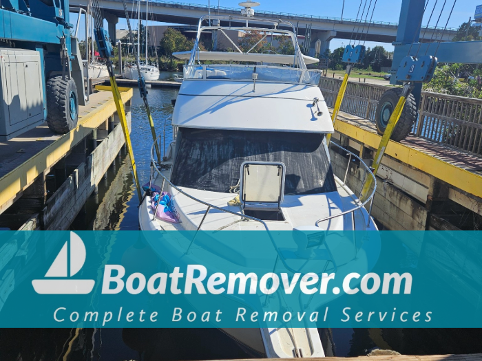 33ft Carver Pensacola Florida Boat Removal