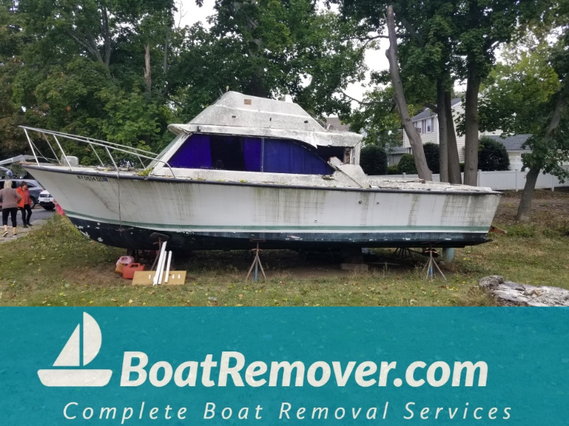 Remove My Boat in Quincy Massachusetts