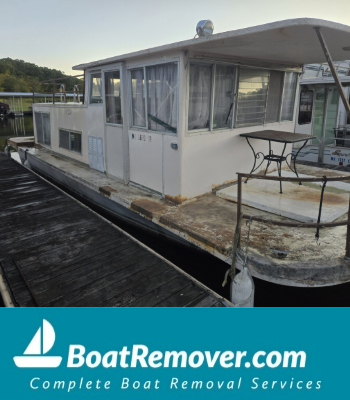 Warsaw Missouri Junk Houseboat Removal Company